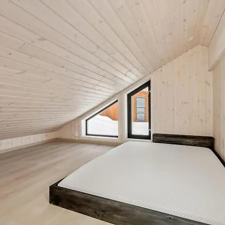 Hodlekvevegen 308 - Flott Midt I Skisenteret *